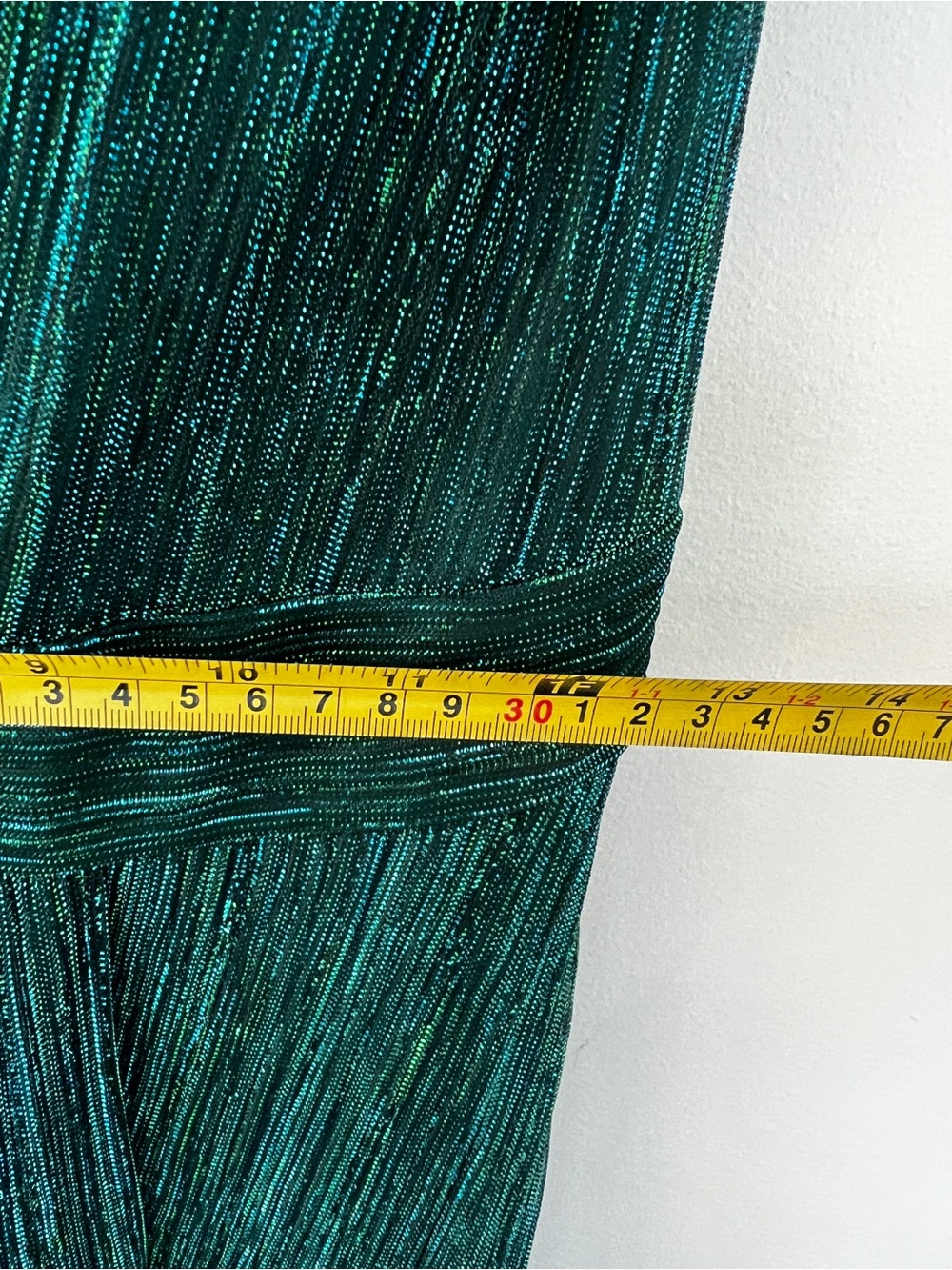 Brand new - AQUA One Shoulder Crinkled Metallic Teal Green Gown Size 8 – $278 - Picture 7 of 8